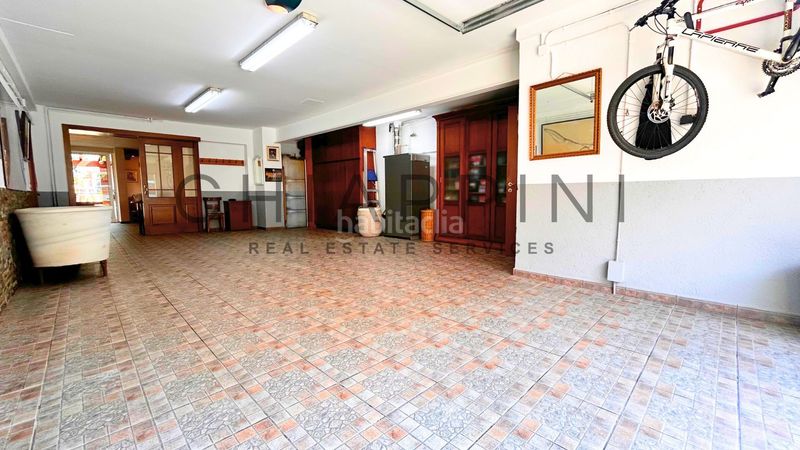 Foto 5dd98387-0a42-4222-9096-10370c89e237. Casa adossada amb calefacció a Manlleu