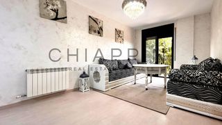 Apartment in Piverd-Vila-Seca-Bruguerol. Apartamento reformado con parking y ascensor