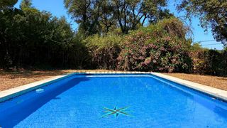 Casa en Urbanitzacions del Nord. Casa independiente con piscina