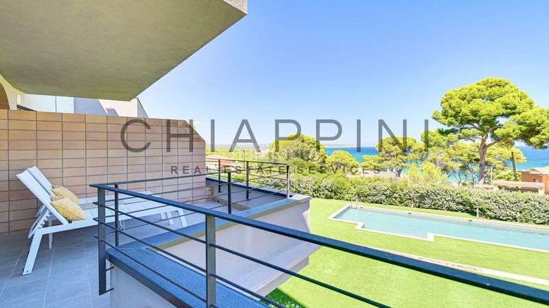 Foto 4775b264-0bde-4fe8-9708-746e538cc07b. Apartament amb piscina a Sa Riera-Sa Fontansa Begur