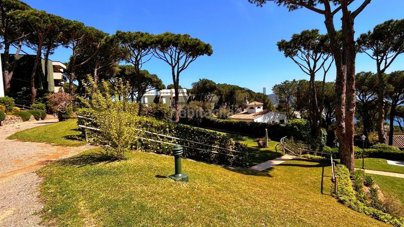 Foto 21cbe0b0-167e-438a-884d-b1ab1766d63c. Etagenwohnung mit pool in Calella de Palafrugell