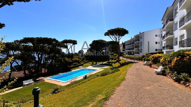 Foto b3aa3504-2bf0-4827-9c05-04a2c82b0849. Etagenwohnung mit pool in Calella de Palafrugell