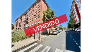 Piso en Universidad. Piso en venta en ávila