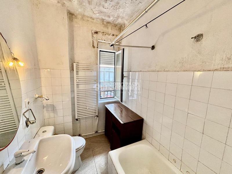 Foto f6b8e9e3-fab7-4a8c-9082-0b31ecfcaa1d. Appartement avec chauffage dans Sur Ávila