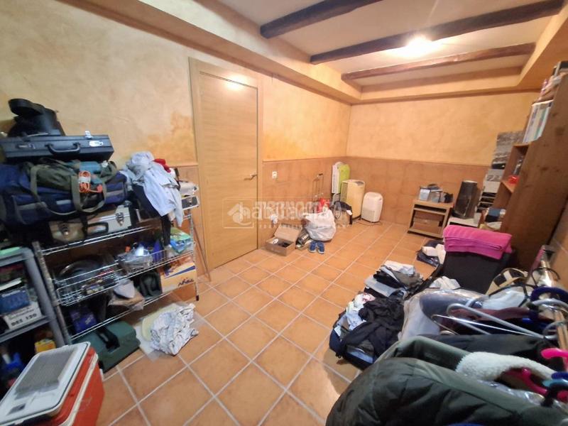 Foto 414e2fbe-6077-4711-b6c7-a18fbfe17422. Doppelhaus mit heizung parking in Sur Ávila