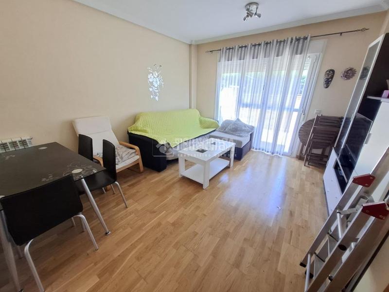 Foto dcade4d6-a360-403e-9eed-8168ebd742d4. Doppelhaus mit heizung parking in Sur Ávila