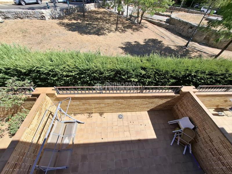 Foto fafaaef0-e60a-49a7-b9d8-eea5b759737c. Doppelhaus mit heizung parking in Sur Ávila