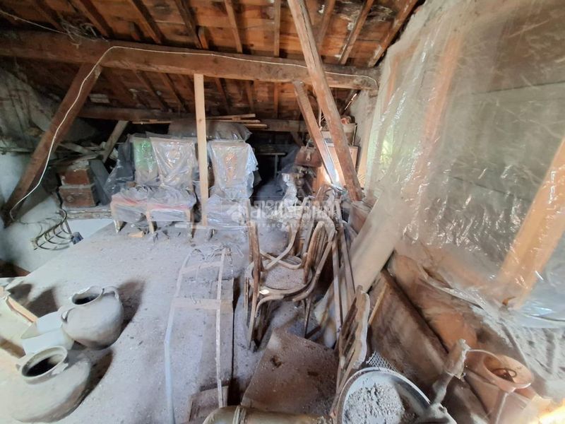 Foto 31d4fe13-bc1b-461e-82dd-1fecc0819eaf. Casa aparellada amb aparcament a Sur Ávila