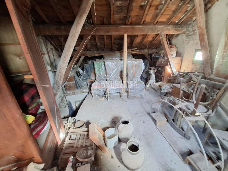 Foto 49f5dbcd-b119-4811-a3a4-2eb6b0b6627d. Casa aparellada amb aparcament a Sur Ávila