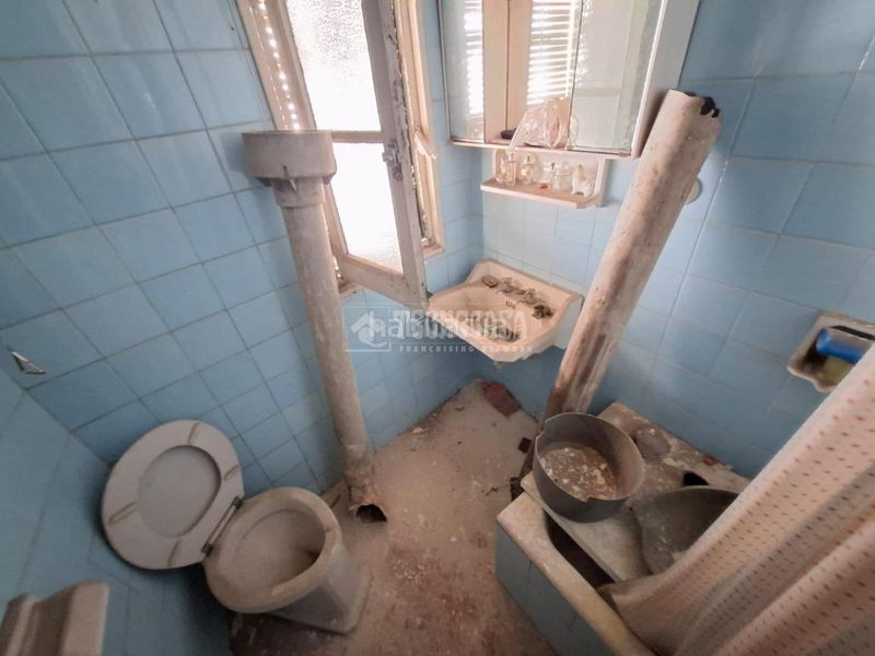 Foto f61d641c-af22-4c4d-a9aa-0557dced3e37. Casa aparellada amb aparcament a Sur Ávila