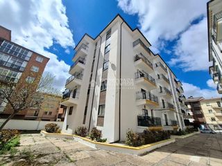 Appartement à Sur. Piso en venta en ávila