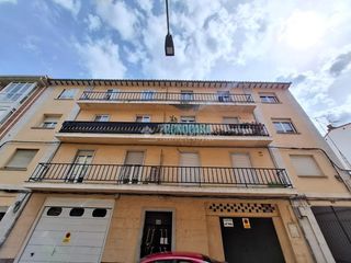 Flat in Santo Tomás. Piso en venta en ávila