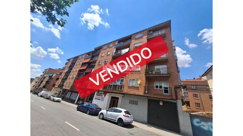 Foto 6a081bc8-e7be-434d-9617-641c8c2f0e4b. Pis a Sur Ávila
