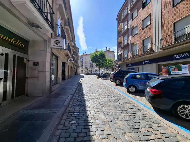 Foto 0ab6bfc9-0905-4d28-85c2-e6d958007fb5. Pis a Centro Ávila