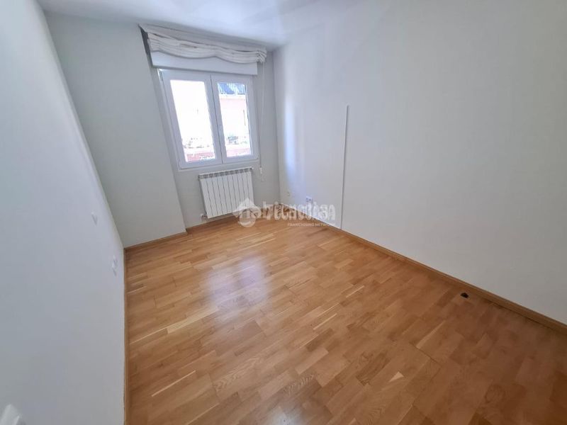 Foto ac000162-0529-4654-9328-ac8e18d618f2. Pis a Centro Ávila