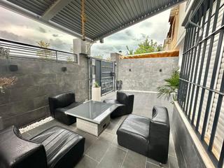 Casa aparellada a Mairena del Alcor. Casa en venta en mairena del alcor