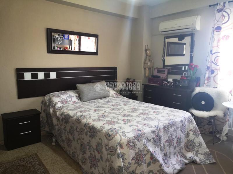 Foto b68d0e22-58e8-4adc-addd-725ca2a1c19f. Piso  en venta en Nueva Alcalá Alcalá de Guadaira