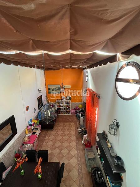 Foto bb43583a-72a2-439e-89cc-e15875246769. Maison dans Nueva Alcalá Alcalá de Guadaira