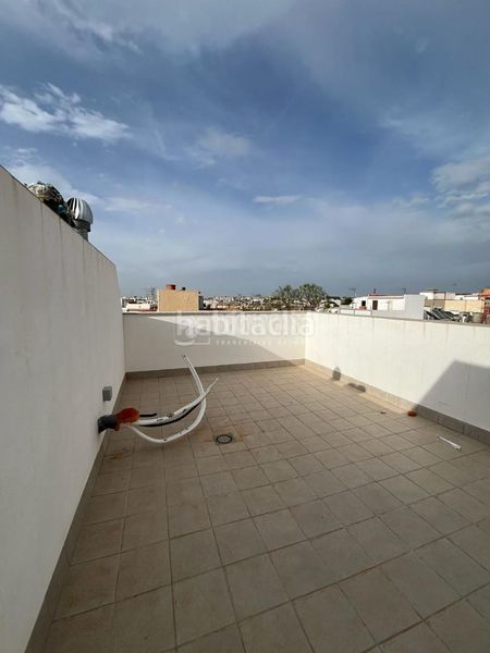 Foto e8c37c60-b0e5-4c51-94b2-0606c661a328. Casa amb calefacció a Mairena del Alcor