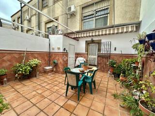Casa aparellada a Los Molinos. Casa en venta en alcalá de guadaira