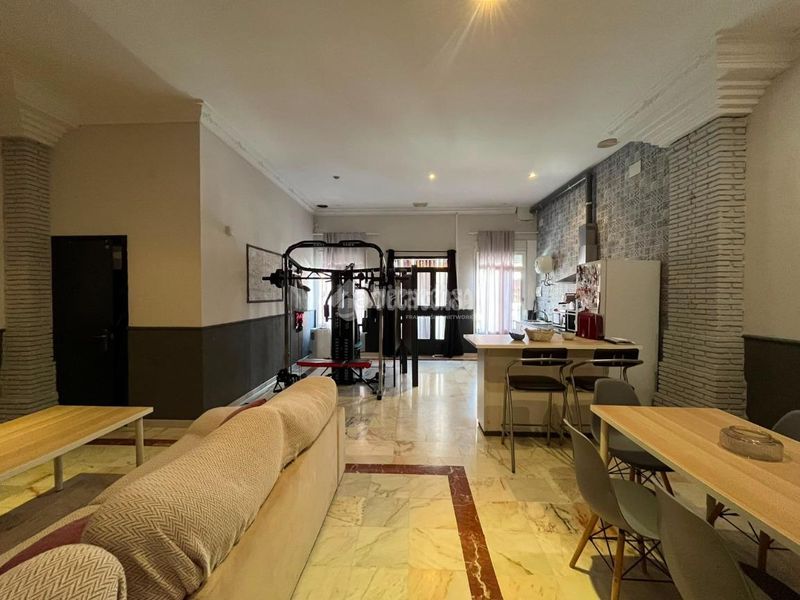 Foto 55addff8-22d9-4c3d-b273-f03436428473. Casa a Mairena del Alcor