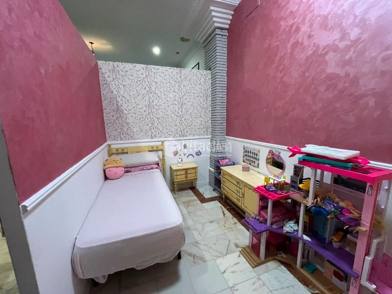 Foto 6da53e59-7aa5-4037-8214-5cbb7571d807. Casa a Mairena del Alcor