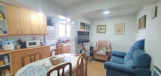 Etagenwohnung in Comillas. Piso en venta en madrid