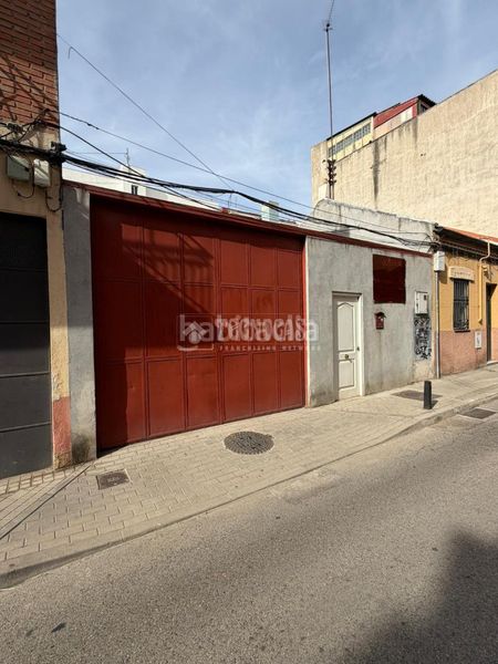 Foto 6e472ce8-8c24-49d2-9497-9acc90e646f7. Terreny residencial a Comillas Madrid