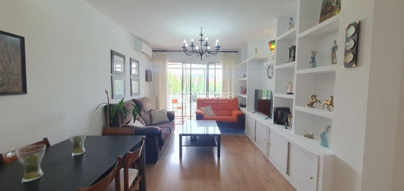 Foto c794587a-f2b7-43ee-a160-df86d3eaba03. Rent flat with heating in Comillas Madrid