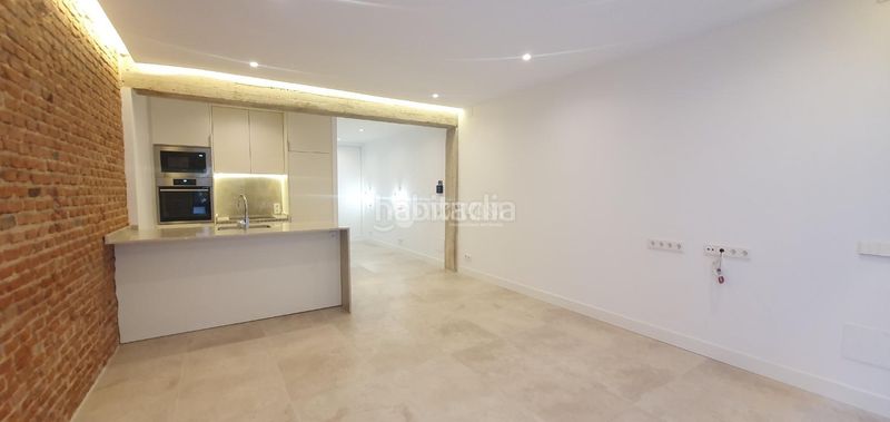 Foto 3158df27-f719-4618-b462-7b3ebe88789e. Piso  en venta en Comillas Madrid