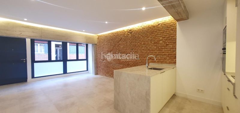 Foto b50d7616-2b97-4e45-a831-fbc7b392c542. Piso  en venta en Comillas Madrid