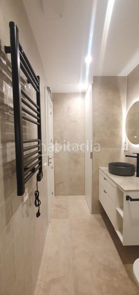 Foto c41c9023-9736-4339-b51e-491708123685. Piso  en venta en Comillas Madrid