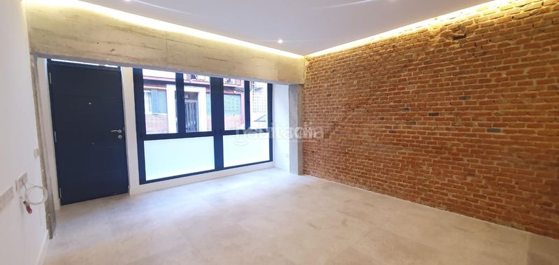 Foto fef4143b-f876-465c-87c1-8b088fdf68c8. Piso  en venta en Comillas Madrid