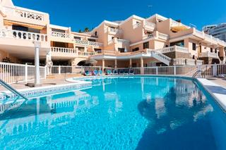 Piso en San Eugenio Alto. ?? apartamento soleado con piscina climatizada y licencia vacaci