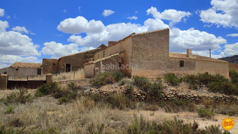 Foto c9fd62d8-e7b5-437d-b7f4-97a666e6d6b4. Casale in Chirivel