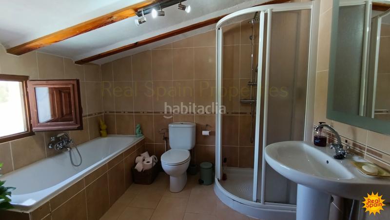 Foto 5117f397-81bd-4b13-9b97-9e2c867a80e5. Masia a Vélez - Rubio