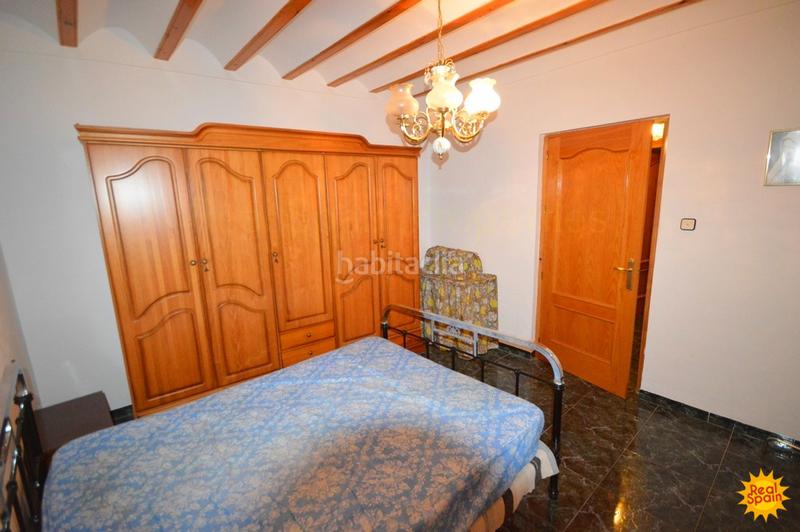 Foto 98b36ff0-97e3-411d-b56b-b99631c9c0b0. Reihenhaus in Oria