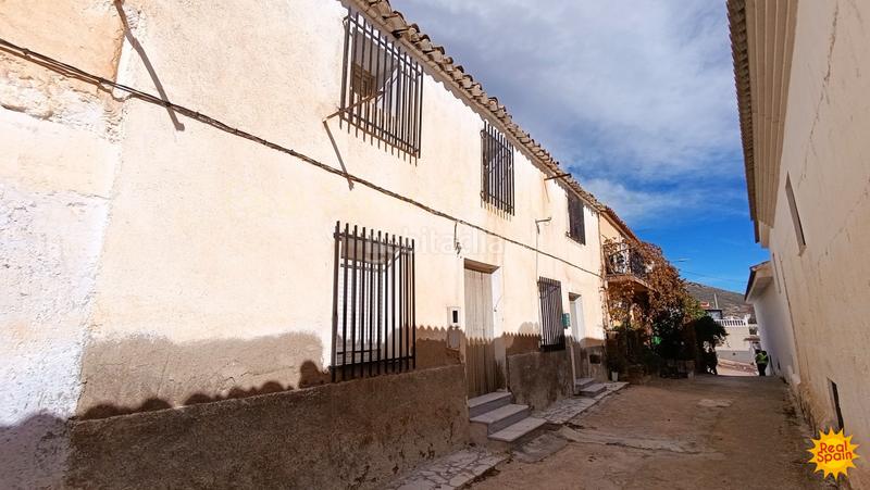 Foto 2cd44bba-a45f-449a-a79b-a0d24ba0da8b. Casa adossada a Oria