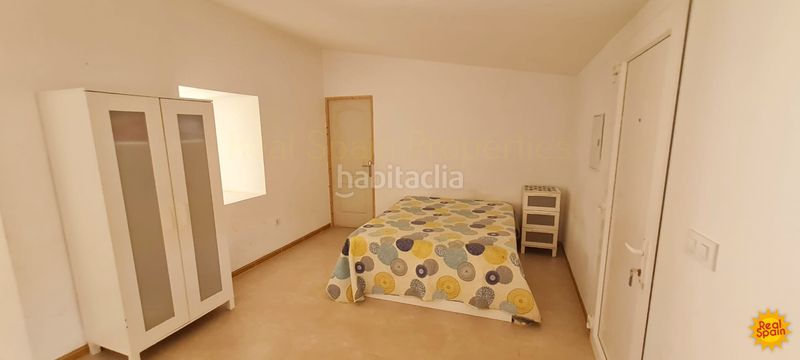 Foto 1f3d43cd-b282-4ff4-b1c6-c99f3741331c. Casa adossada a Cúllar