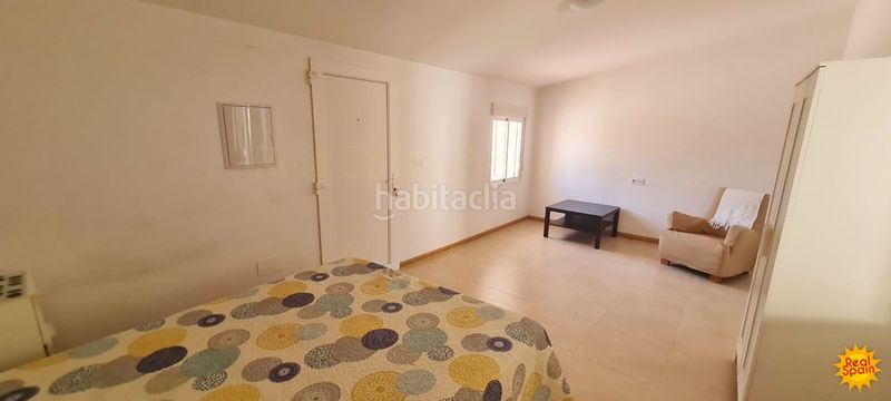 Foto ba17f2c0-f149-4e95-9147-ab818bdf6fc8. Casa adossada a Cúllar
