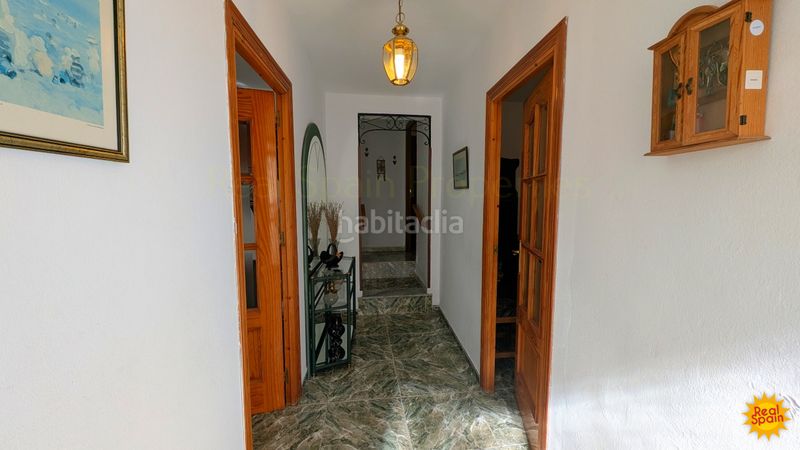 Foto 334e7bf5-e16f-4fc8-afa9-2bd891477efc. Casa adossada a Vélez - Rubio