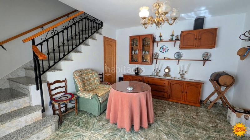 Foto a0ccf0ff-e1cc-49d1-b0a3-8946eecded4a. Casa adossada a Vélez - Rubio