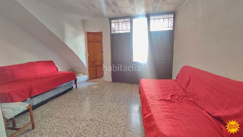 Foto 56f4c506-f8e2-4612-b0b2-bb990df6cfb5. Casa adossada a Vélez - Rubio
