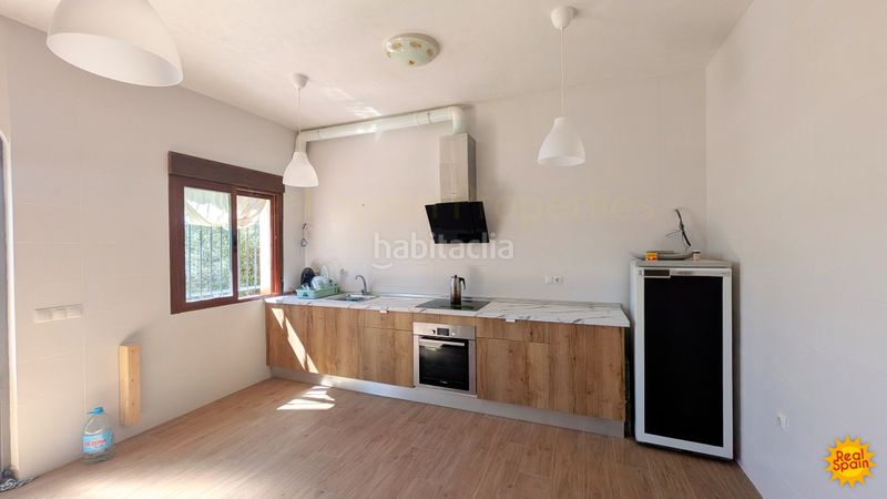 Foto b7c1e127-db64-4cde-beee-ee8d2a2335d2. Masia a Vélez - Blanco