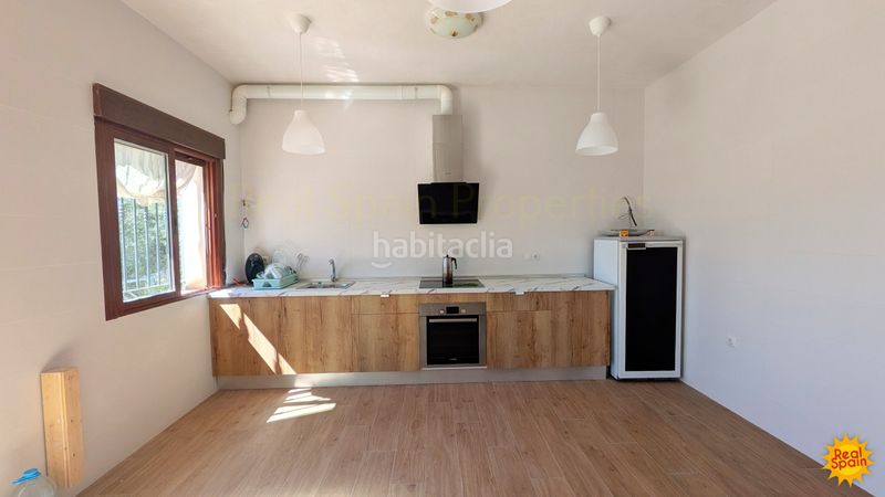 Foto c9752172-6d62-4142-bd4a-d0ae7c34e5d8. Masia a Vélez - Blanco