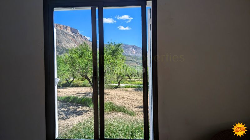 Foto f4c6ad0f-59f5-4e9a-8bde-3192d1365439. Masia a Vélez - Blanco