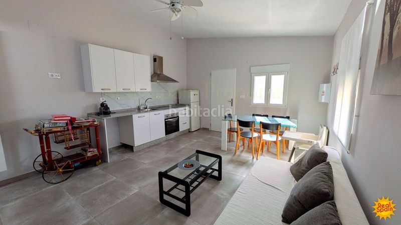 Foto 1c7a7d5e-b4d2-4911-a427-b4c17d1fb3ff. Local comercial en Vélez - Rubio