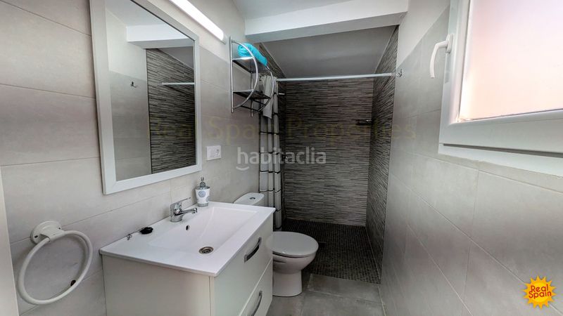 Foto 8dacf7f6-14d1-4a91-a70a-5b0ebf664b8b. Local comercial en Vélez - Rubio