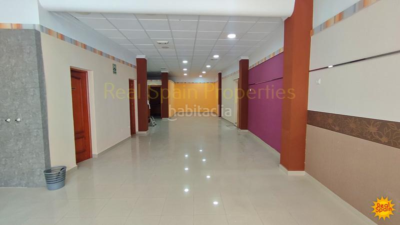 Foto c08ee5c7-130f-4796-9dd3-10b11508bed6. Local commercial dans Vélez - Rubio