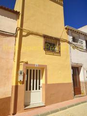 Casa adossada a María
